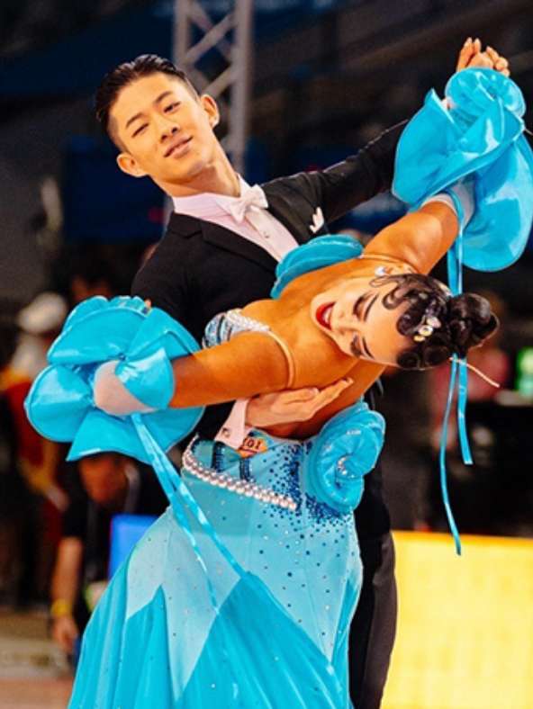 ダンススポーツの日本代表として世界を舞台に活躍！