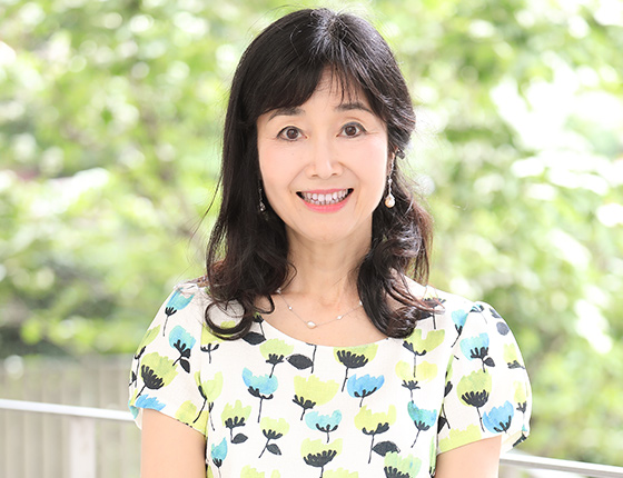 坂本ひとみ